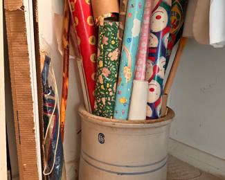 Vintage crock, vintage wrapping paper