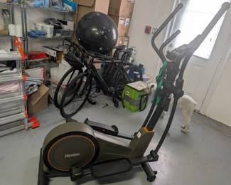 Elliptical machine