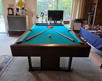 1973 Brunswick Ambassador pool table
