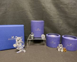 SH198Swarovski Panda, Koala, Hedgehog And Bear With Honey Pot