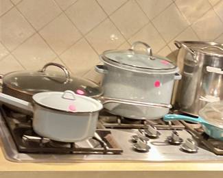 Pots, vintage yellow Fiesta dinner ware