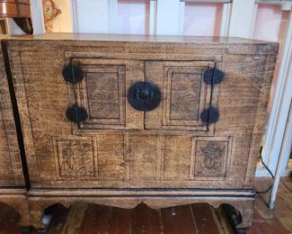ASIAN TANSU CHEST