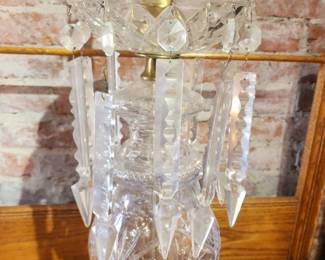 VINTAGE CRYSTAL LAMP