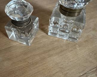 Crystal ink wells, 19th century. 