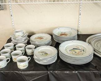 Fitz & Floyd, "La Mer" dinner set. 