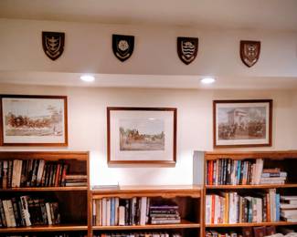 English City City Crests, Coaching Prints, Many Books