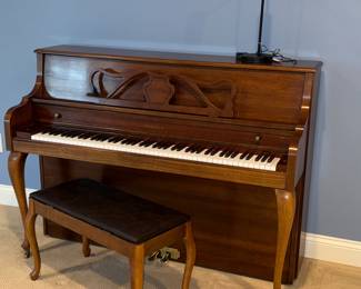 FREE FCFS UPPER LEVEL
MUST BRING HELP TO LOAD
WE ARE UNABLE TO ASSIST