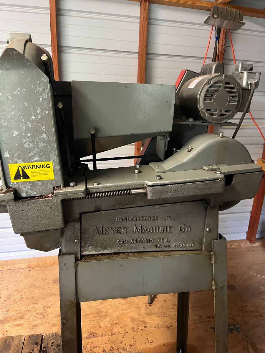 Commercial Pecan cracker