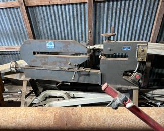 Circular metal cutter