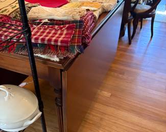 Duncan Fife Drop leaf Dining table 