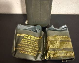 Collectible ONLY-Not for Use
Picture 1 of 2