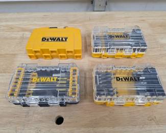 49 4DeWaltToughCaseScrewBitStorageBoxesWithBits