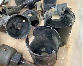 130 AWholeLotofHoleSawsBluMolKitinCase