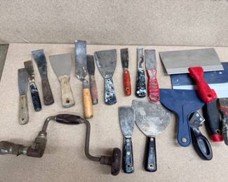 176 PuttyKnivesHandDrillSpreadersScrapers