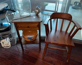 Early Texan side table and chair
