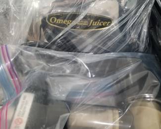 Omega juicer