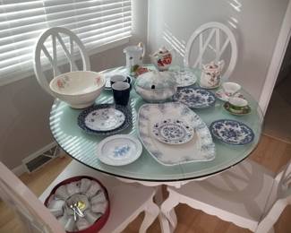 Dishware & vintage serving ware