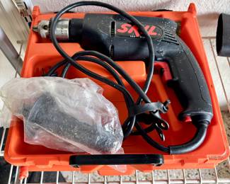 They misspelled SKIL.  Must have gone to the Learing Center.