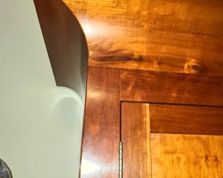 FINELY CRAFTED LARGE COVE CROWN