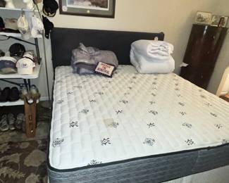 EXCELLENT FIRM KING-SIZE MATTRESS SET & KING HEADBOARD