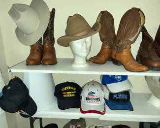 WESTERN HATS & BOOTS