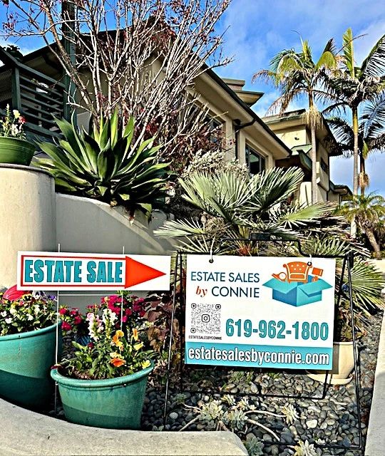 FOLLOW OUR SIGNS FOR FANTASTIC FINDS