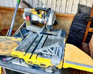 Dewalt Tile Saw: Wet 120 V AC Volt