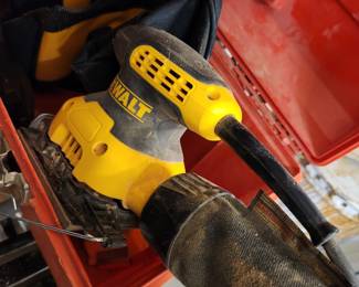 DeWalt Sander. And other Sanders. 