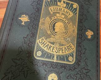 Soooooo much Shakepeare...!