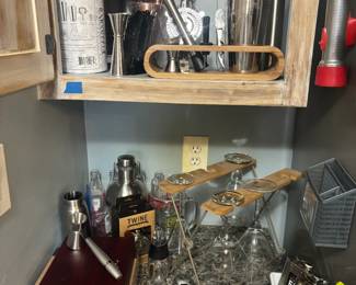 Bar accessories 