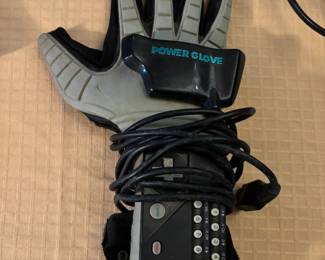 Power Glove