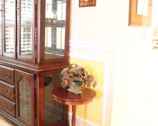 ACCENT TABLE