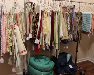 TABLE CLOTHS, TABLE SCARVIES, TABLE RUNNERS AND 2 SLEEPING BAGS