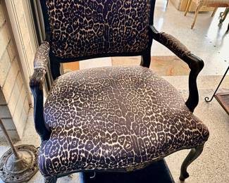 Day Leopard fabric Chair