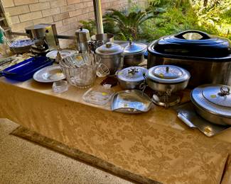 Cooking and serving pieces