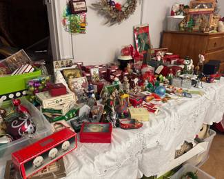 Massive Collection of X-Mas Ornaments & Decorations