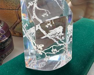 Baccarat Crystal Faceted Obelisk Paperweight with a Bird on a Branch Motif