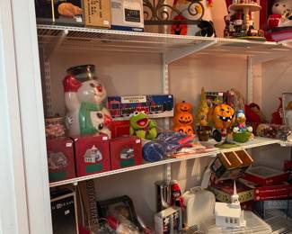 Massive Collection of X-Mas & Holiday Decorations