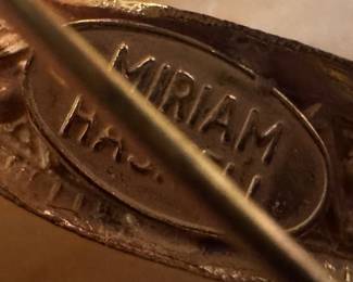 Vintage Miriam Haskell Gold-gilt Gecko Brooch