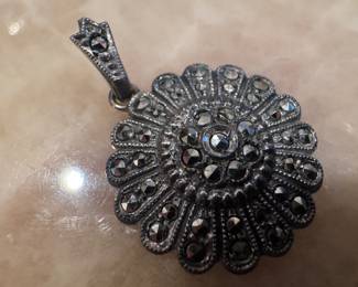 Sterling Silver Circle Marcasite Pendant Flower
