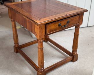 Hekman 1 Drawer Solid Knotty Pine Side Table (28"D x 24"W x 26"H)