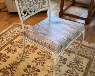 Vintage Cast Aluminum Patio Dining Set (4 Side Chairs Total) (Round Dining Table - 43"D x 30"H)