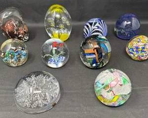 Lot 46  Handblown Art Glass Paperweights  Sculptures  Signed Examples, Colorful Designs