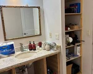 Lot 268  Bathroom Accessories and Tissue Paper Lot