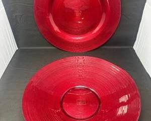 Lot 102  Arda HandPainted Glass Decorative Plates