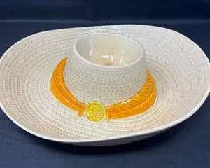 Lot 71  Vintage Ceramic Chip  Dip Sombrero