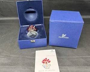 Lot 4  Swarovski SCS Vase of Roses Crystal Figurine  Boxed w Certificate