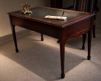 Continental gilt tooled leather top desk 