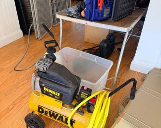 DeWalt 6 gallon air compressor with hose