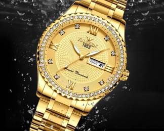 New never worn watches with the box